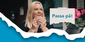 Charlotta på Birgittas Matbod dricker kaffe.